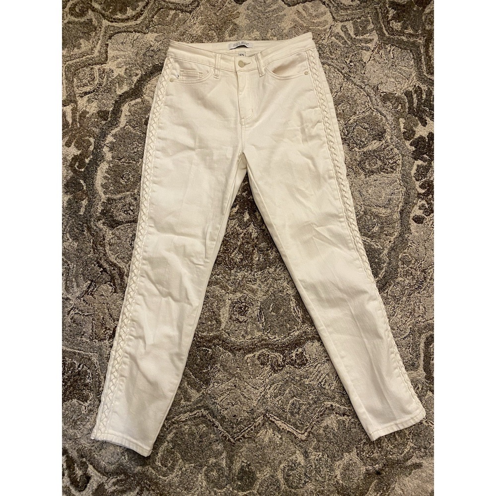 Judy Blue Jeans Women 9 White Stretch Relaxed Fit Braided Minimalist Boho
